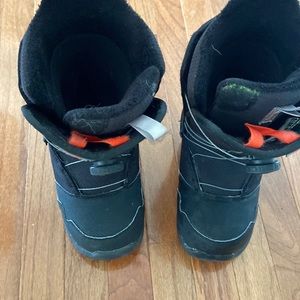 Burton snow board boots zipline